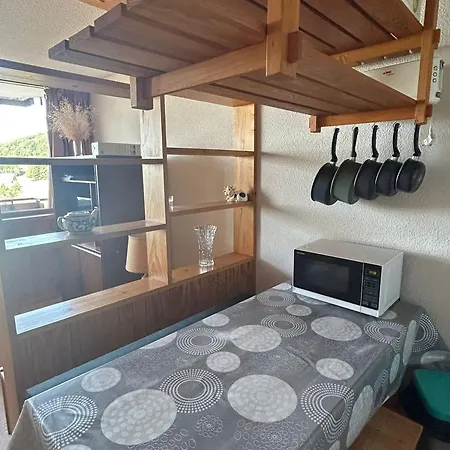 Apartment Confortable Au Centre, Pied Des Pistes - Fr-1-814-115 Besse-et-Saint-Anastaise